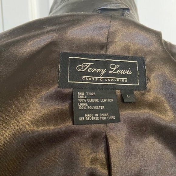 Terry Lewis leather coat - Picture 3 of 3